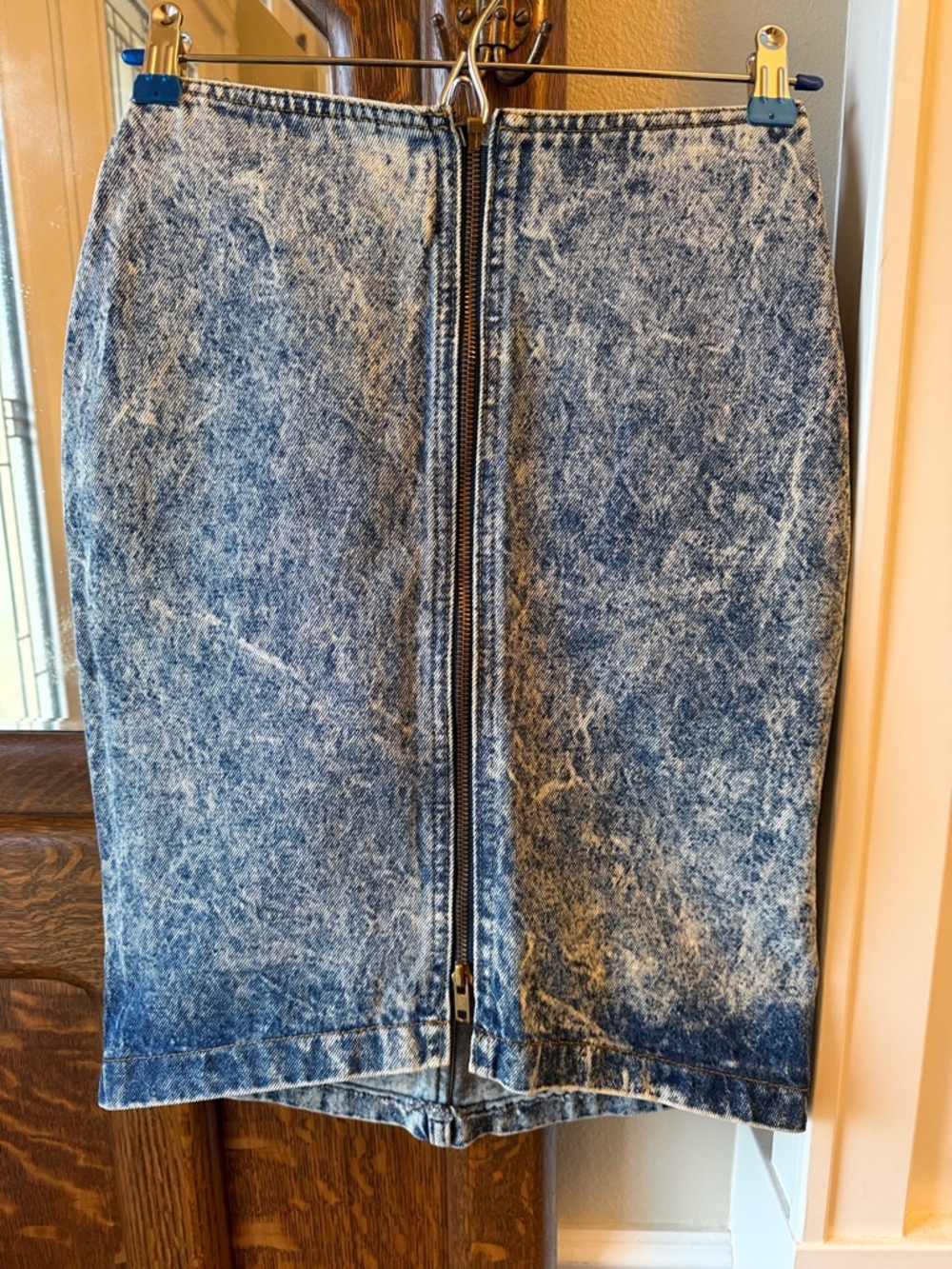 Vintage 80’s Acid-Wash Blue Denim Pencil Skirt with Front Zip